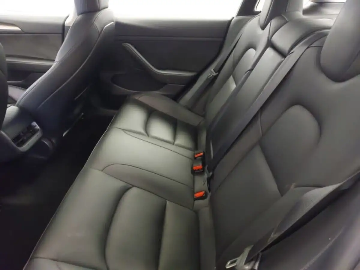 2021-tesla-model-3-e-long-range-4x4-big-5