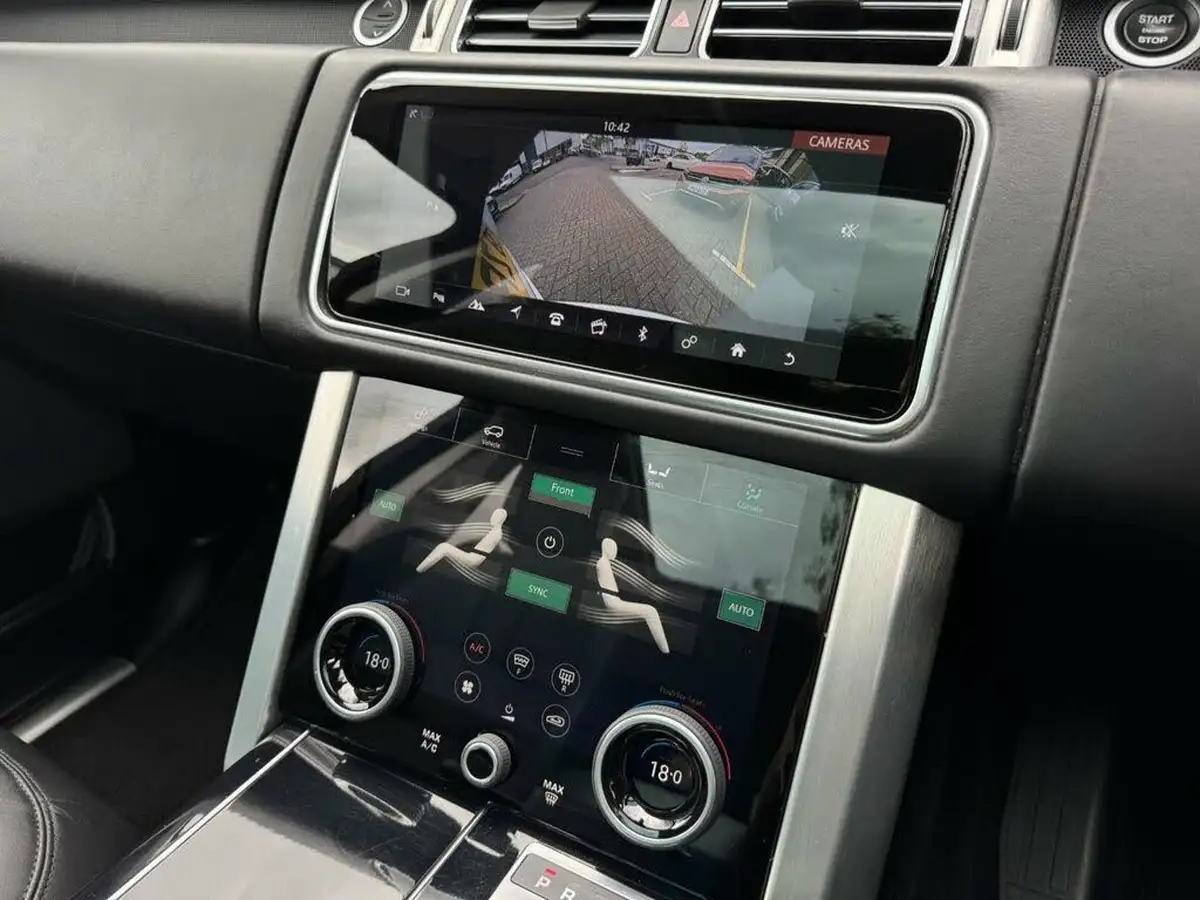 2018-land-rover-range-rover-30tdv6-vogue-big-15