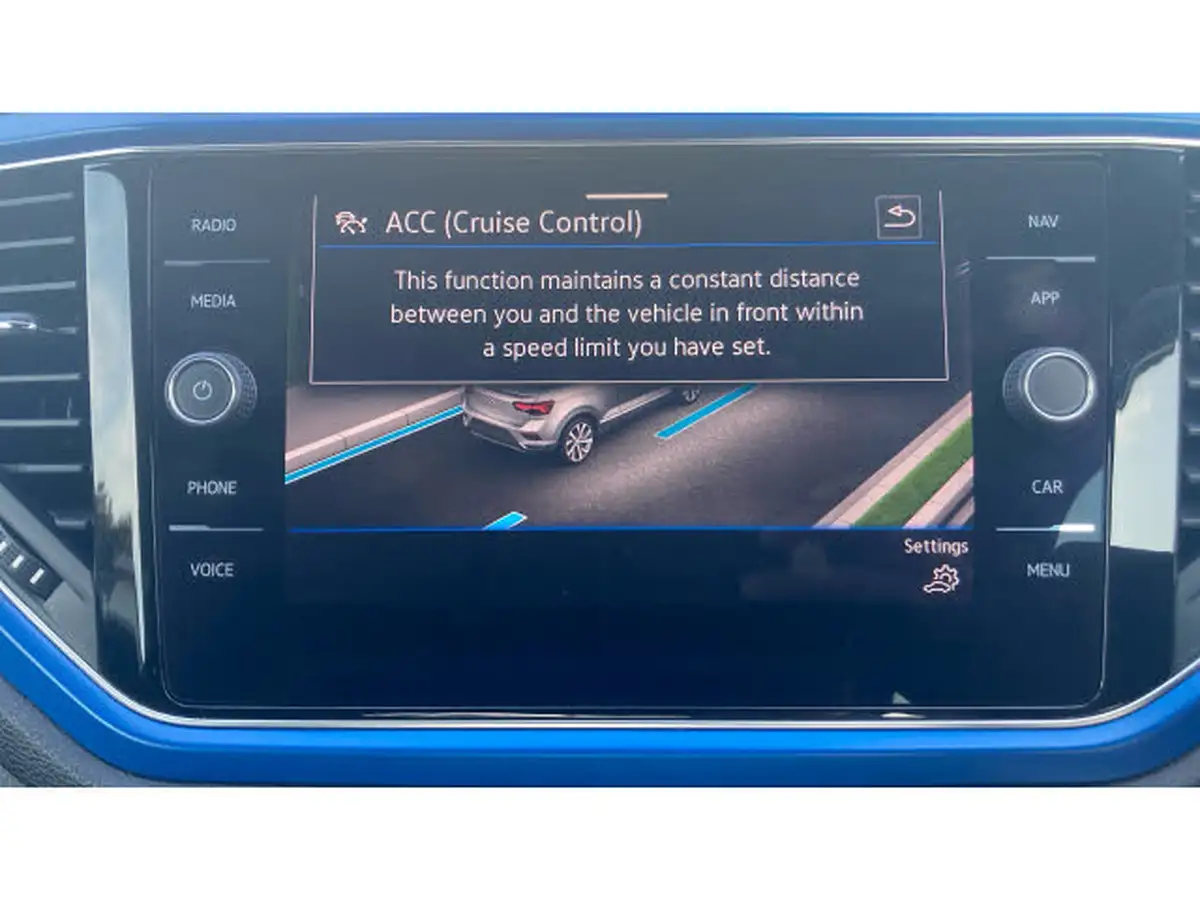 2022-volkswagen-t-roc-15-tsi-r-line-convertible-2d-dsg-big-34