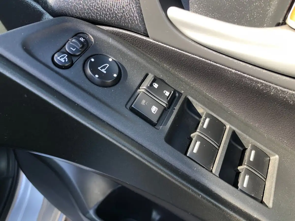 2012-honda-civic-18-es-1798cc-big-24