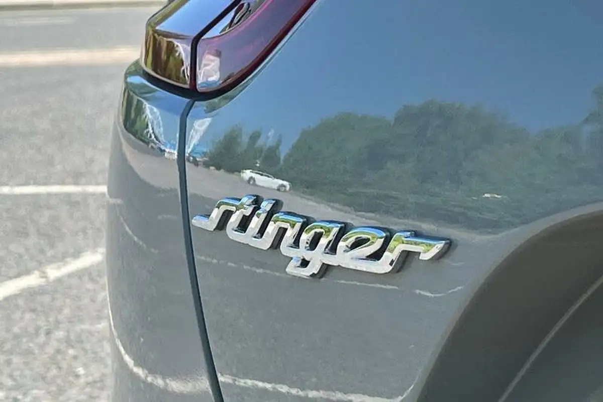 2019-kia-stinger-20-t-gdi-gt-line-244bhp-big-38