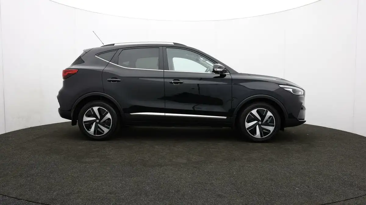2023-mg-zs-suv-e-trophy-connect-ev-156ps-long-range-big-33