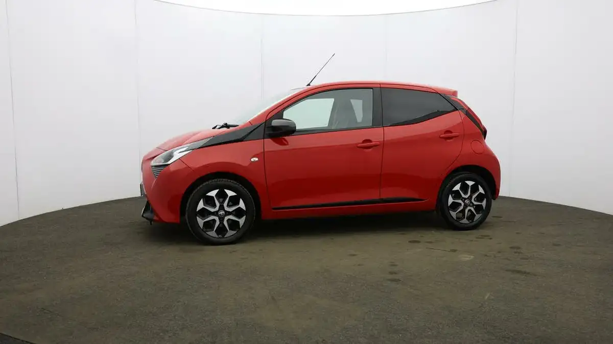 2019-toyota-aygo-10-vvt-i-x-trend-big-32