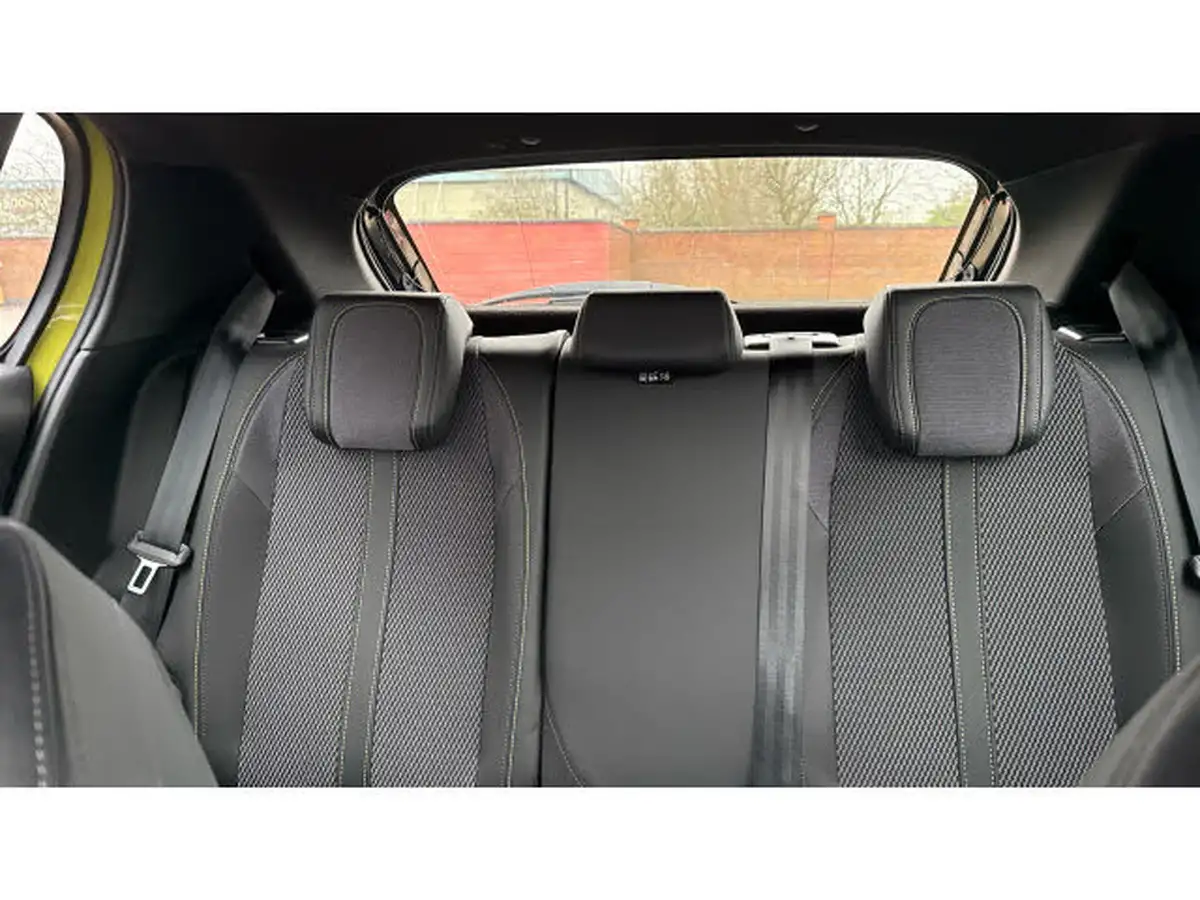 2024-peugeot-208-e-gt-156ps-51kwh-big-14