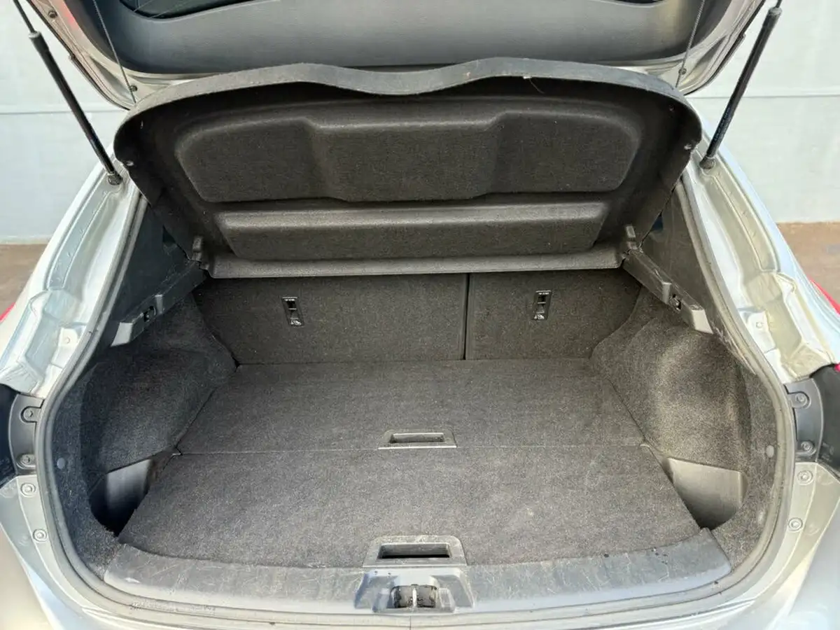 2015-nissan-qashqai-16dci-tekna-xtronic-cvt-big-11