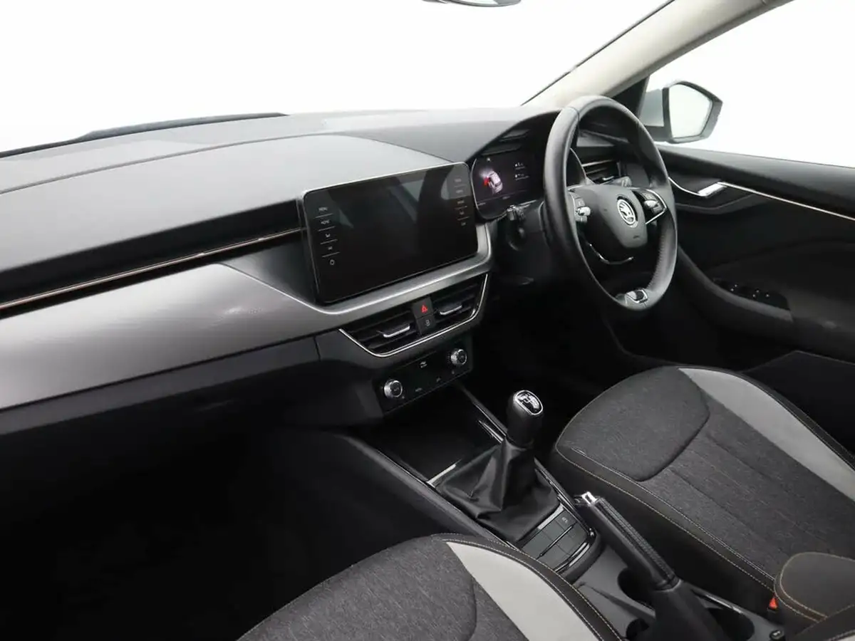 2022-skoda-kamiq-10-tsi-se-l-big-12