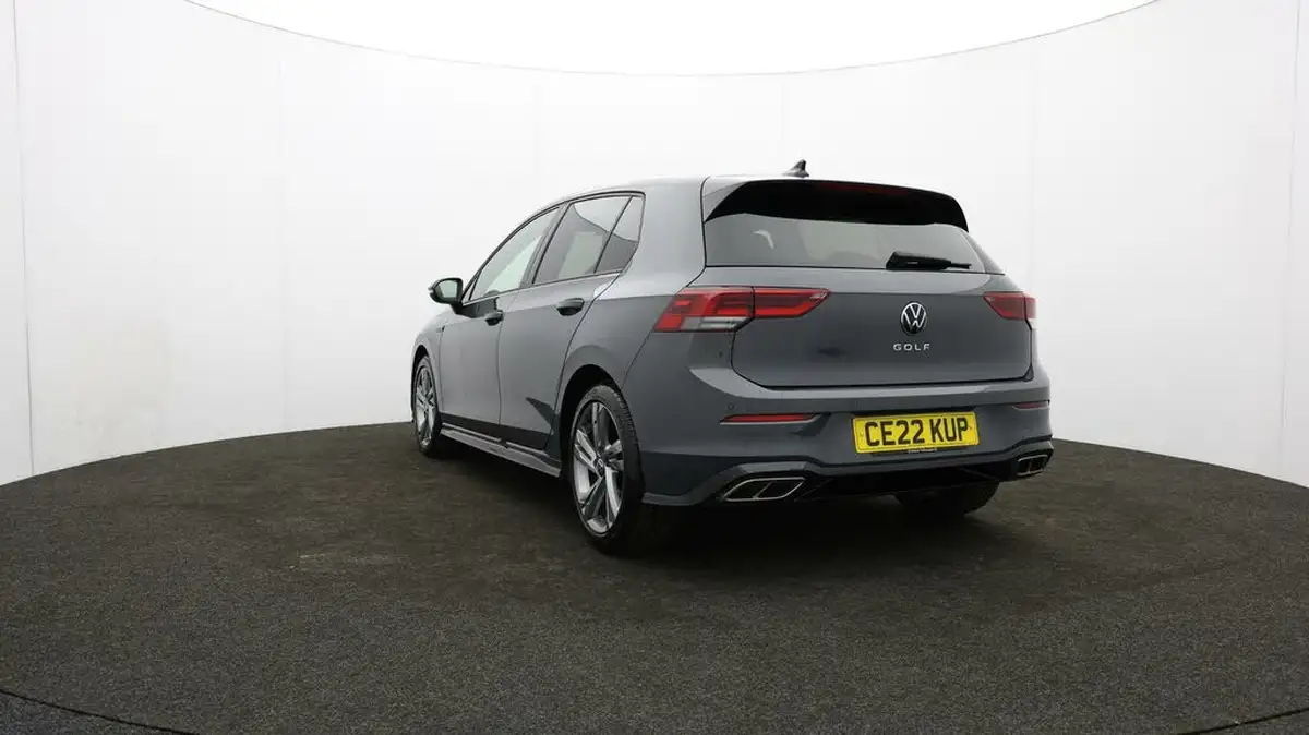 2022-volkswagen-golf-15-tsi-r-line-130ps-hatchback-big-78