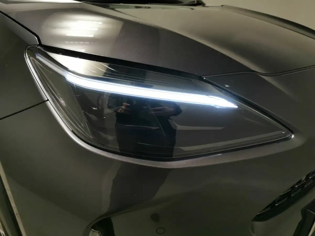 2023-toyota-yaris-cross-15-vvt-i-excel-awd-i-big-31