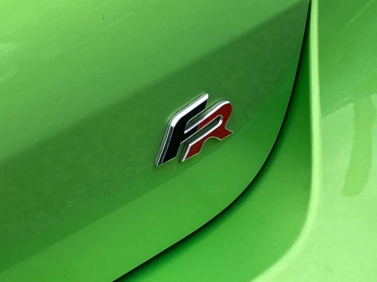 2014-seat-ibiza-12-fr-105ps-sportcoupe-3d-big-53