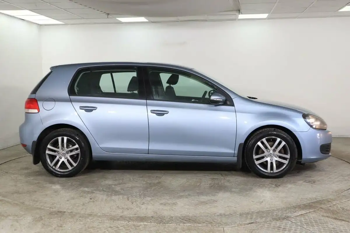 2010-volkswagen-golf-14-se-125ps-hatchback-5d-dsg-big-6