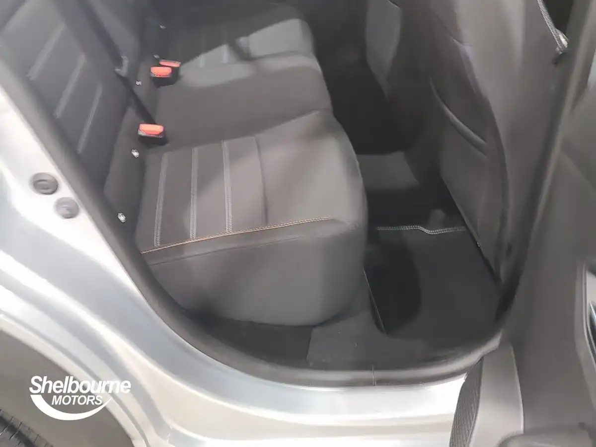 2022-dacia-sandero-stepway-10-tce-comfort-100bhp-bi-fuel-big-42