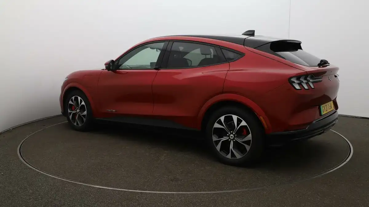 2021-ford-mustang-mach-e-e-first-edition-extended-range-big-33