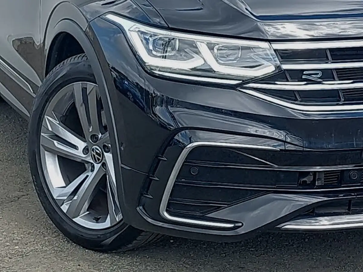 2024-volkswagen-tiguan-15-tsi-r-line-edition-big-8
