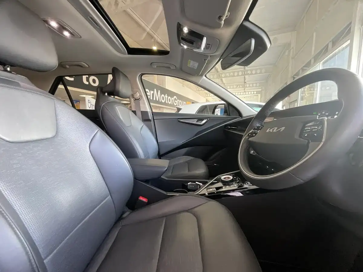 2022-kia-niro-ev-e-4-big-8