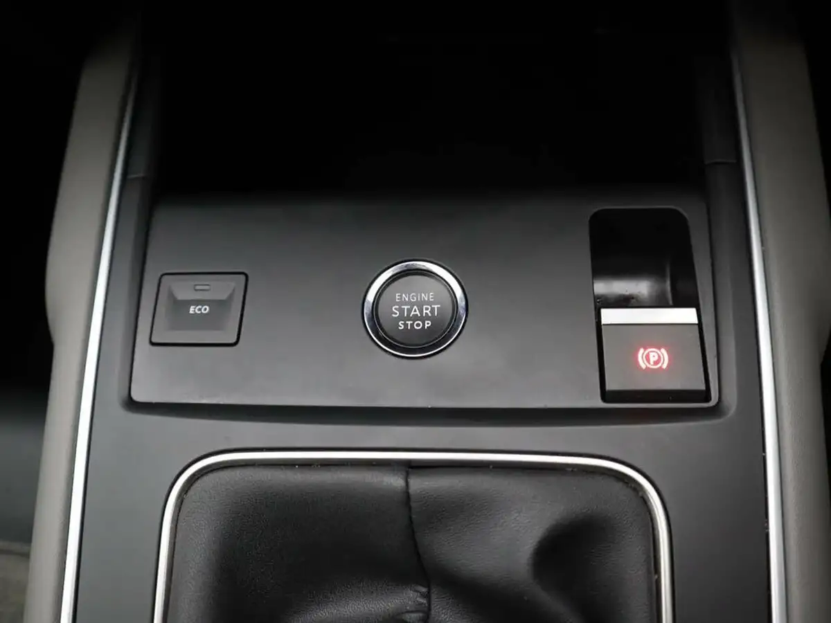 2022-citroen-c5-aircross-12-puretech-shine-ss-big-31