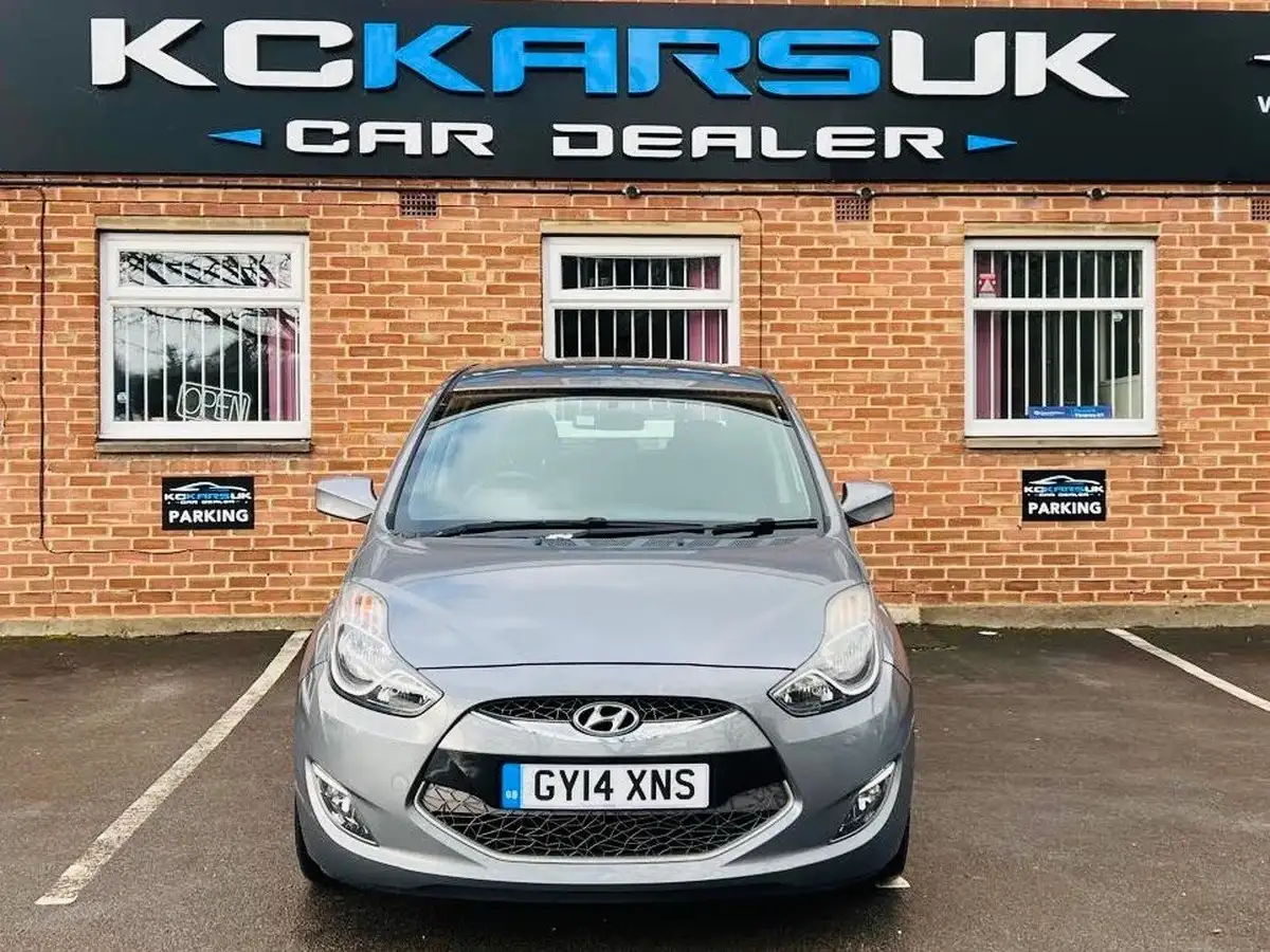 2014-hyundai-ix20-16-active-125ps-big-2