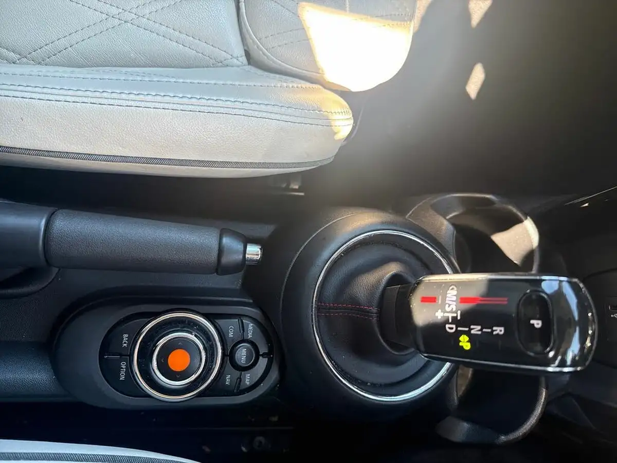 2020-mini-cooper-20-cooper-s-exclusive-189bhp-hatchback-5d-auto-big-18