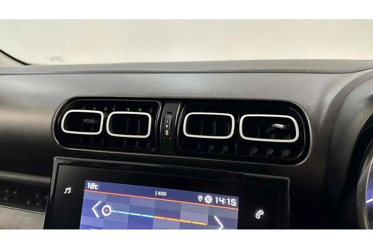2019-citroen-c3-aircross-12-puretech-feel-110ps-ss-big-35
