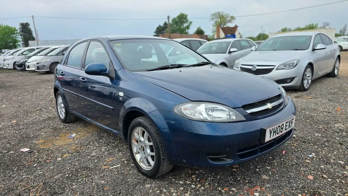 2008-chevrolet-lacetti-16-sx-hatchback-big-0