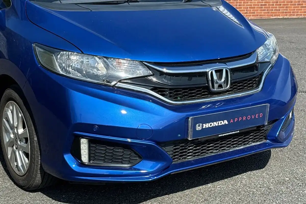 2019-honda-jazz-13-i-vtec-se-cvt-big-23