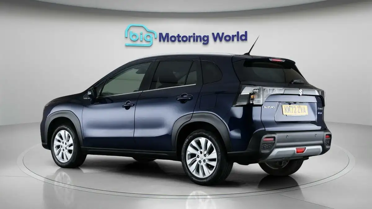 2022-suzuki-s-cross-14-boosterjet-motion-big-5