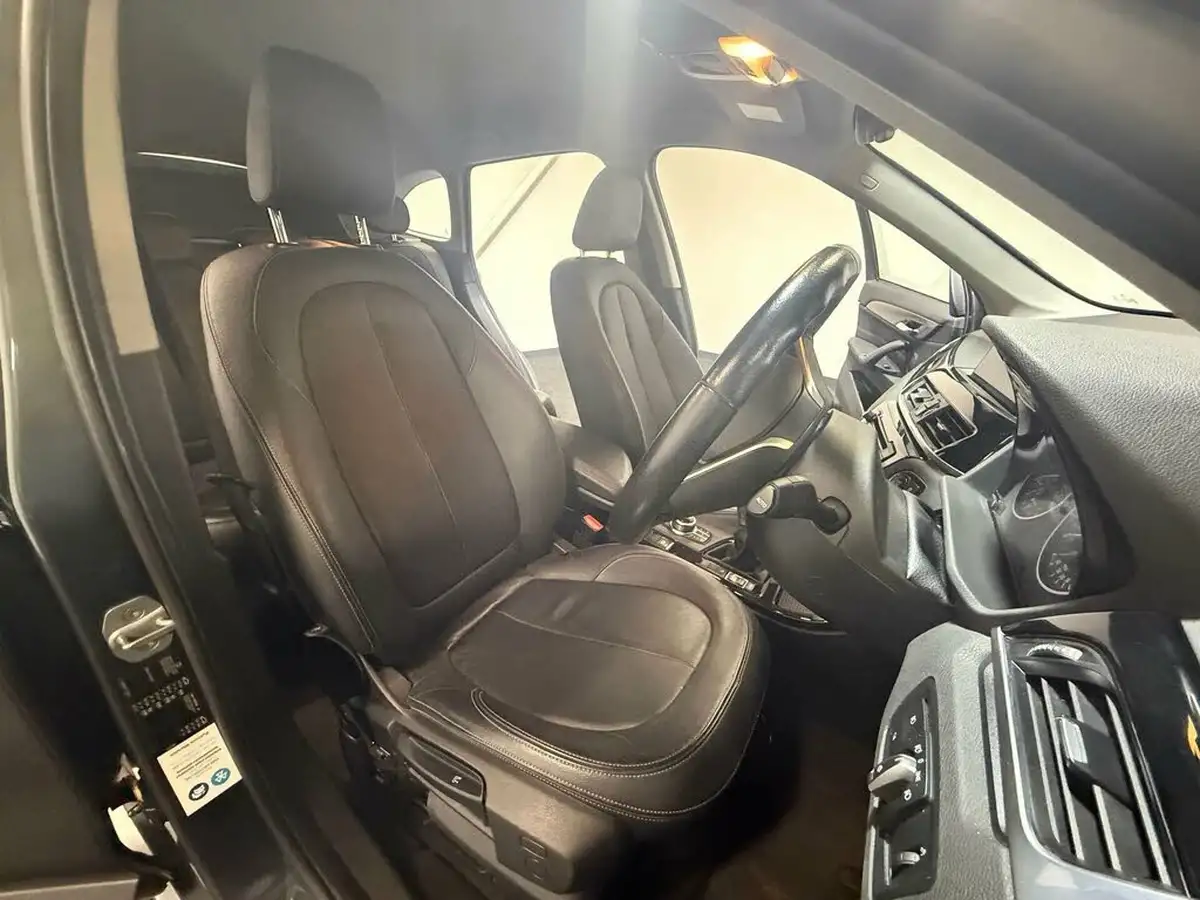 2018-bmw-x1-20td-sdrive18d-xline-ss-big-13