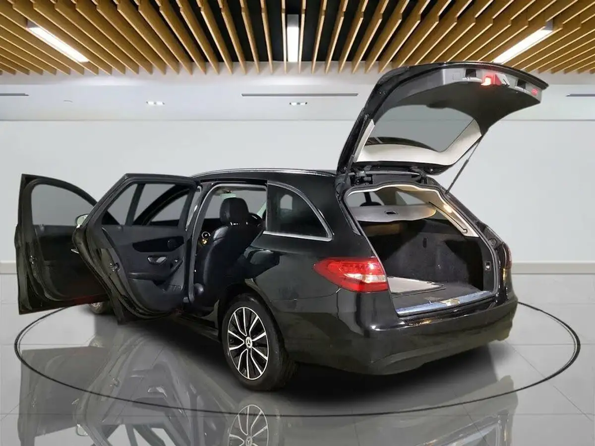 2018-mercedes-benz-c-class-15-c200-se-estate-5d-big-11