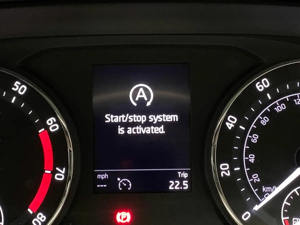 2022-skoda-octavia-10-tsi-se-110ps-hatchback-big-25