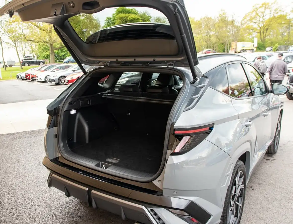 2024-hyundai-tucson-16-t-gdi-n-line-160ps-big-34