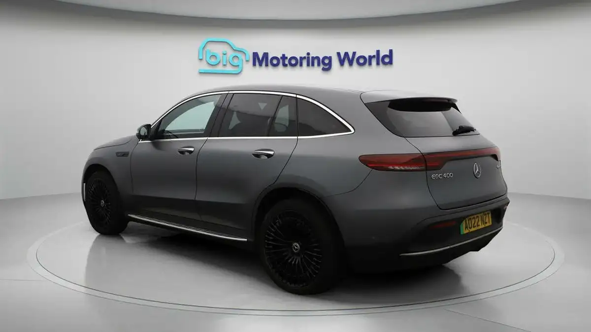 2022-mercedes-benz-eqc-e-eqc-400-amg-line-premium-plus-big-5