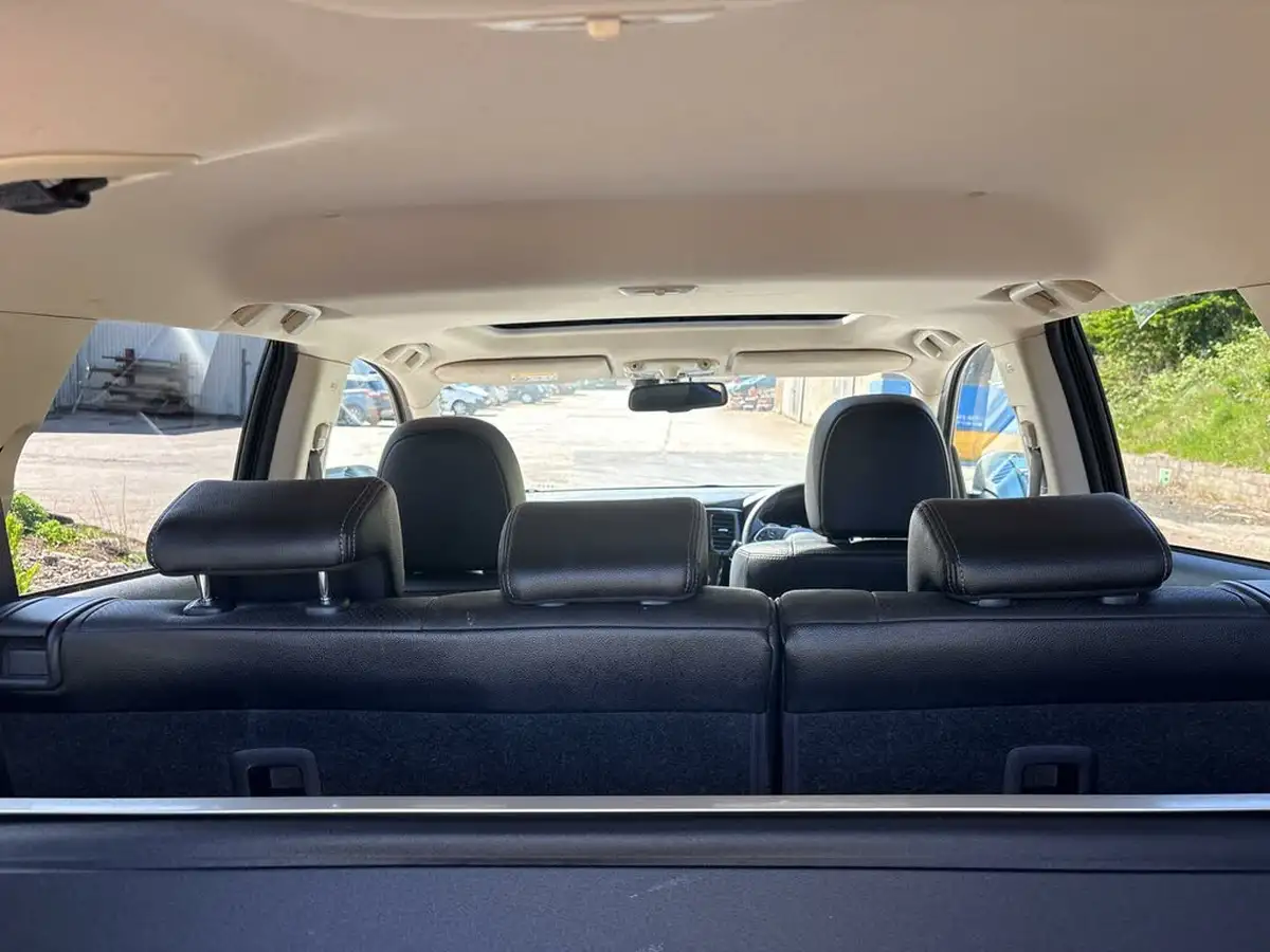2018-mitsubishi-outlander-22di-d-4-leather-auto-big-18