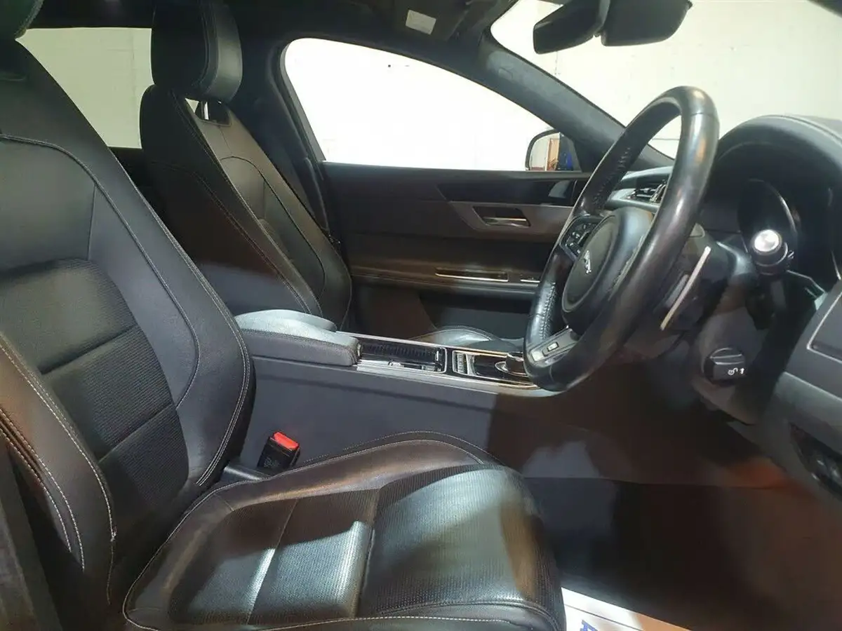 2019-jaguar-xf-20td-r-sport-180ps-ss-sportbrake-5d-auto-big-34