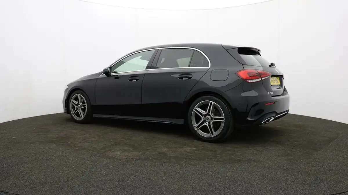 2019-mercedes-benz-a-class-13-a200-amg-line-executive-hatchback-5d-7g-dct-big-71
