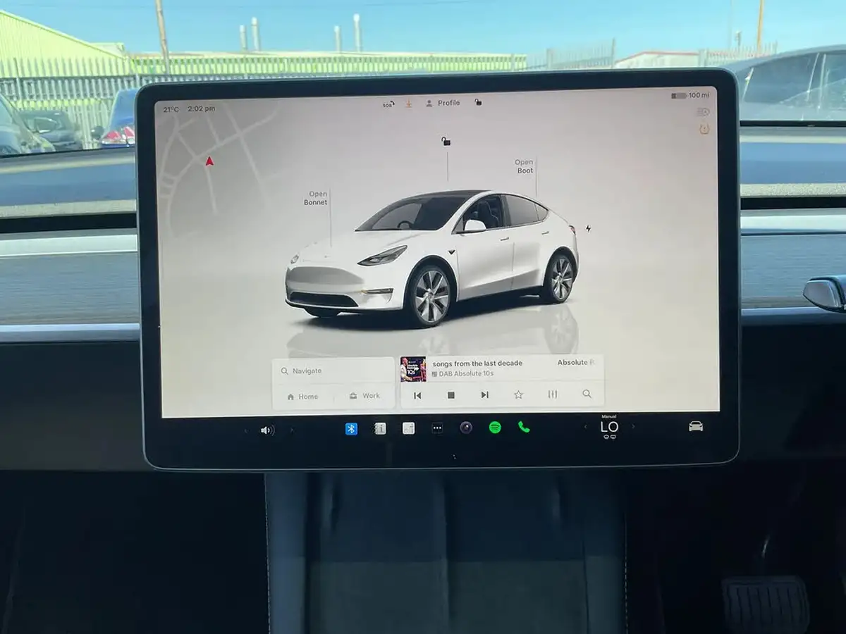 2023-tesla-model-y-e-long-range-big-20