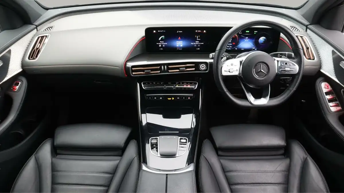 2021-mercedes-benz-eqc-e-eqc-400-amg-line-big-13