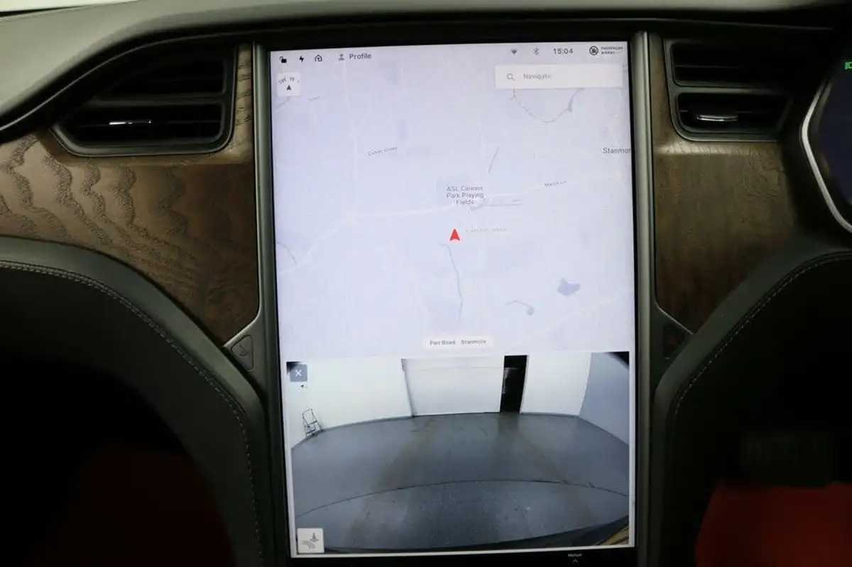 2020-tesla-model-s-e-long-range-big-39