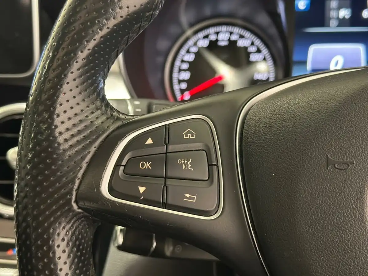 2016-mercedes-benz-c-class-16d-c200d-sport-premiumss-saloon-4d-auto-big-27