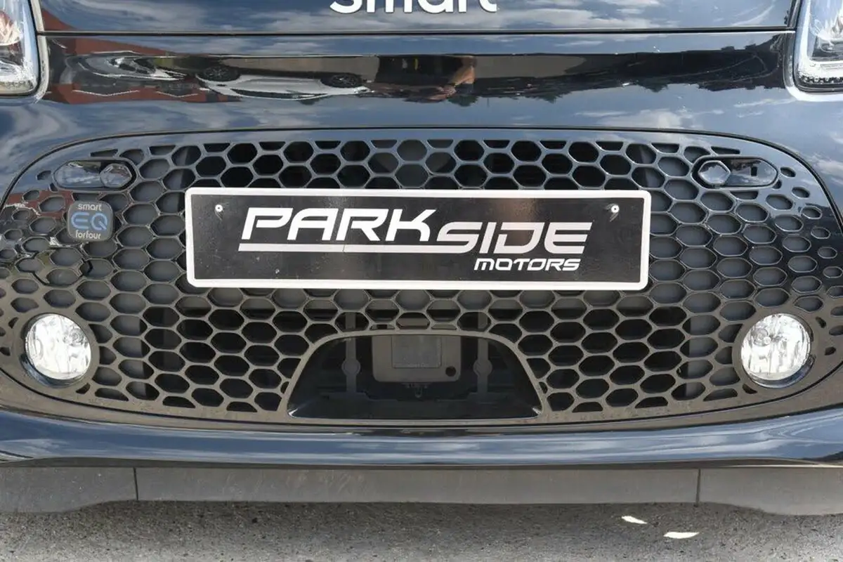 2020-smart-forfour-eq-prime-exclusive-big-12