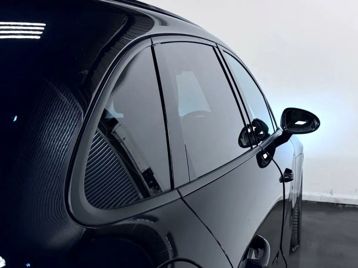 2019-porsche-macan-20-big-21