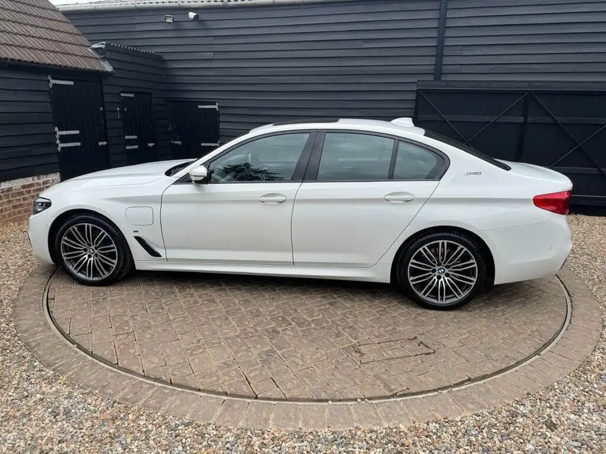 2019-bmw-5-series-20-530e-m-sport-auto-big-6