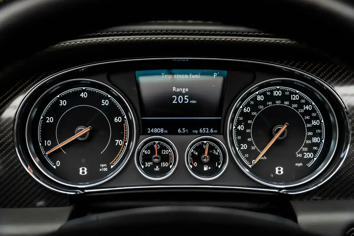 2018-bentley-continental-60-supersports-big-36