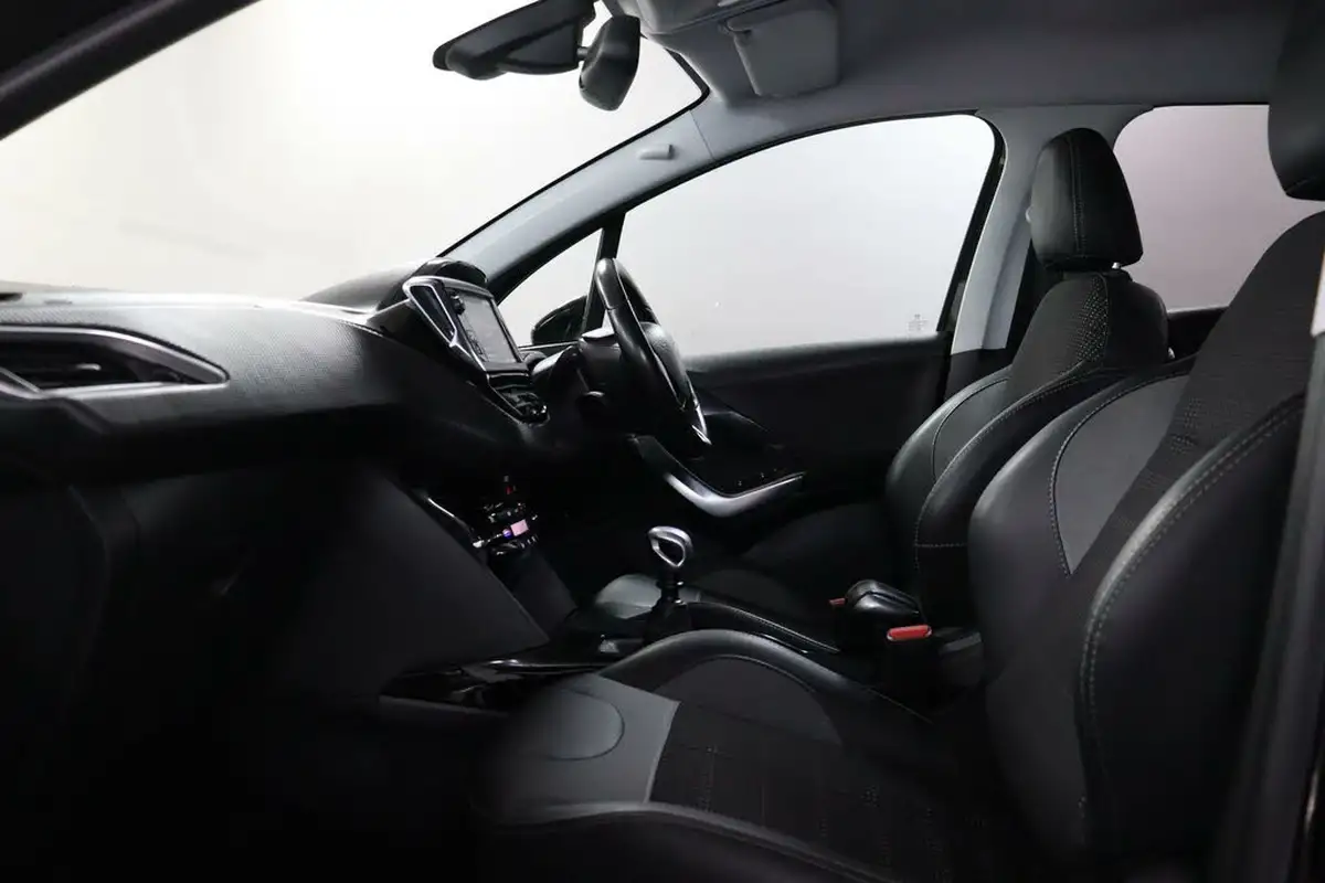 2018-peugeot-2008-suv-12-puretech-allure-130bhp-ss-big-40