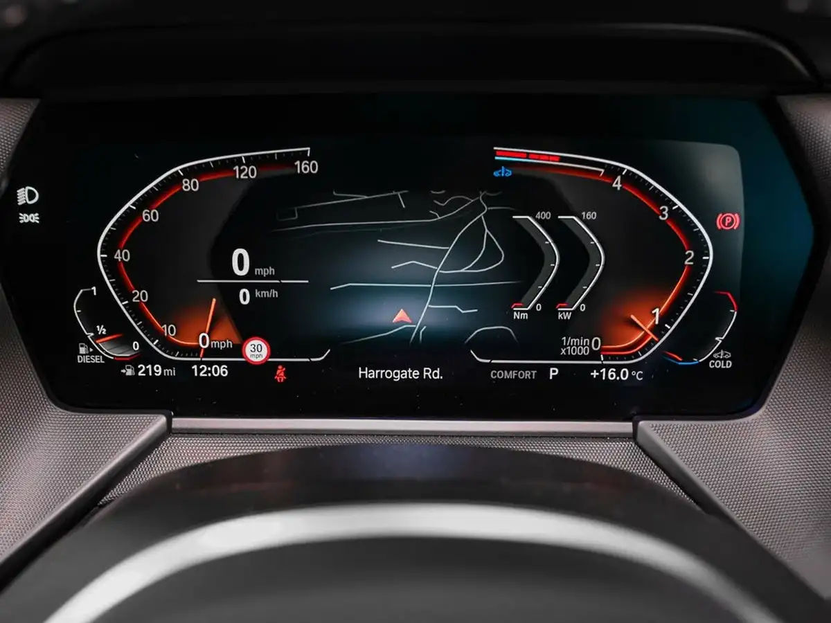 2023-bmw-1-series-20td-120d-m-sport-lcp-big-8