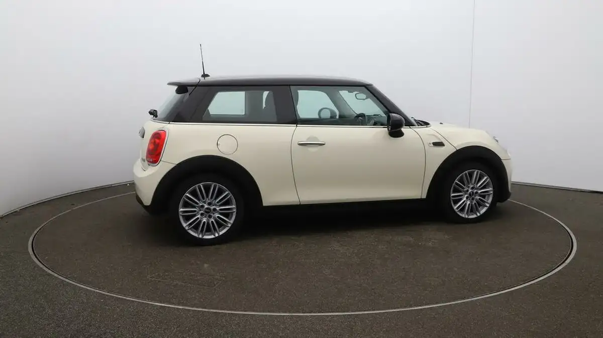 2018-mini-cooper-15-cooper-series-ii-ss-hatchback-3d-big-47
