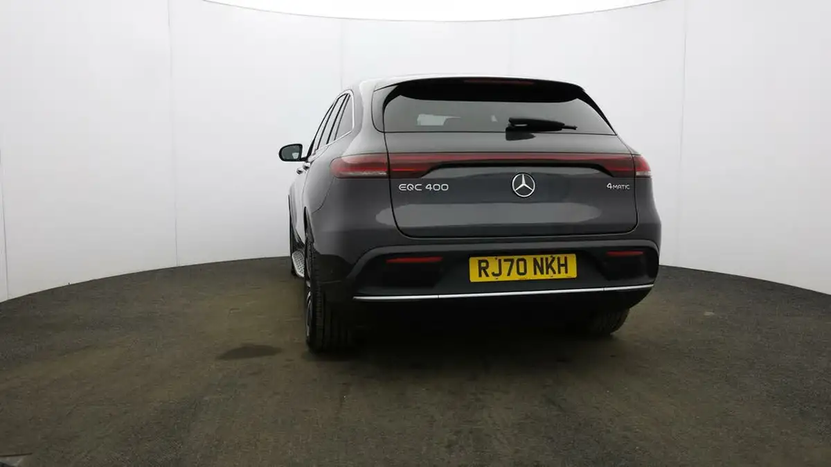 2020-mercedes-benz-eqc-e-eqc-400-amg-line-big-55