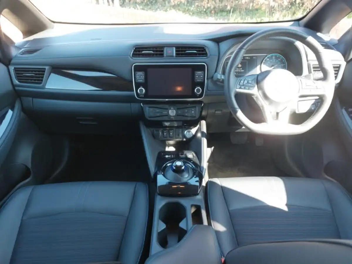 2022-nissan-leaf-e-n-connecta-39kwh-big-2