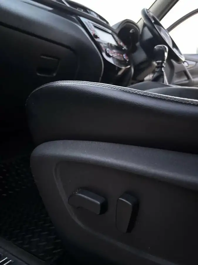 2017-nissan-x-trail-16dci-tekna-7-seat-big-51