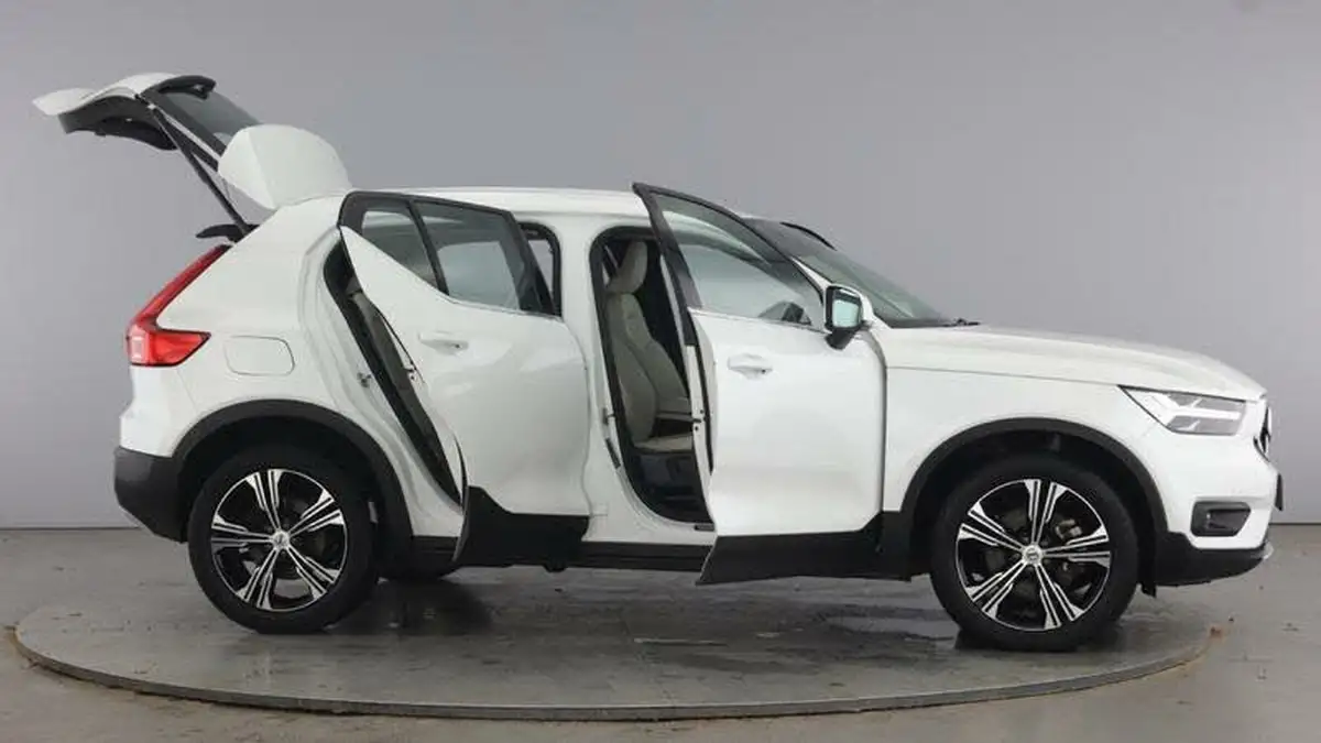 2020-volvo-xc40-20-b4-inscription-pro-big-9
