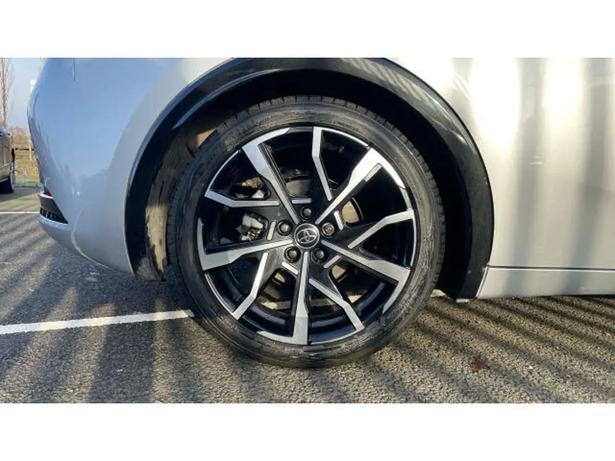 2024-toyota-prius-20-vvt-i-excel-big-17