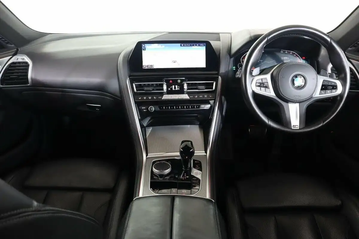 2022-bmw-8-series-30-840i-m-sport-convertible-2d-big-13
